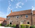 Enjoy a leisurely break at Broadgate Farm Cottages - The Granary; North Humberside