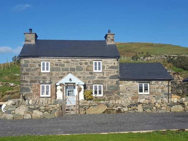 Cae R Fadog Isaf Farmhouse From Sykes Holiday Cottages Cae R