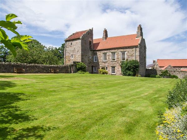 Dunstan Hall From Cottages 4 You Dunstan Hall Is In Craster