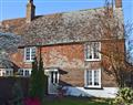 Relax at Elm Cottage; East Sussex
