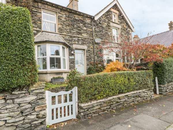 Field Cote From Sykes Holiday Cottages Field Cote Is In Staveley
