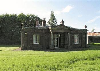 Garden Lodge From Cottages 4 You Garden Lodge Is In Whittingehame