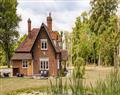 Enjoy a leisurely break at Keepers Cottage; Patrixbourne; Kent