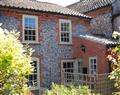 Relax at Lavender Cottage; Cley-next-the-Sea near Holt; Norfolk