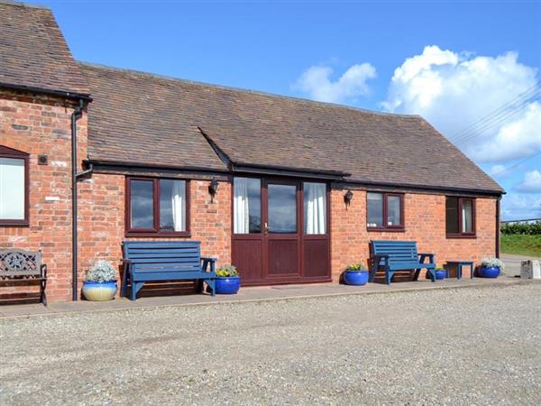 Ryton Farm Holiday Cottages Chestnut In Dorrington Near