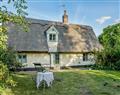 Enjoy a leisurely break at Thatched Cottage; Norfolk