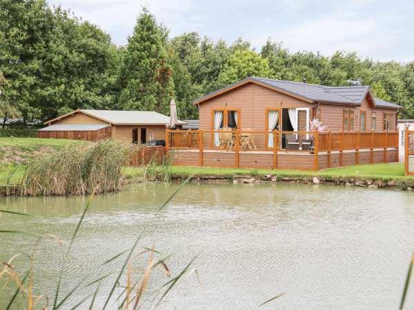 The Lake House in Lincolnshire