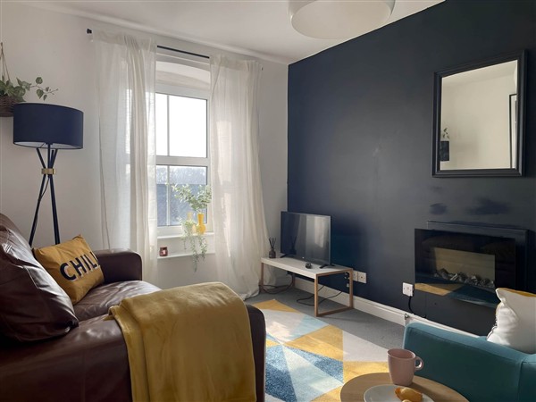 2-Bed Flat in Summerbridge Harrogate, Pet Friendly in North Yorkshire