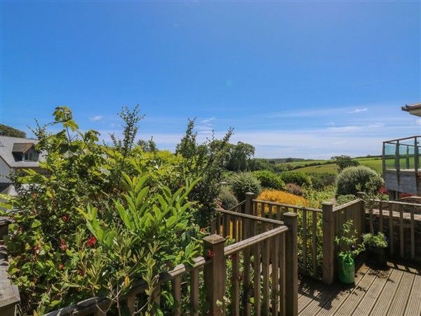 2 Court Cottage, Hillfield Village in Devon