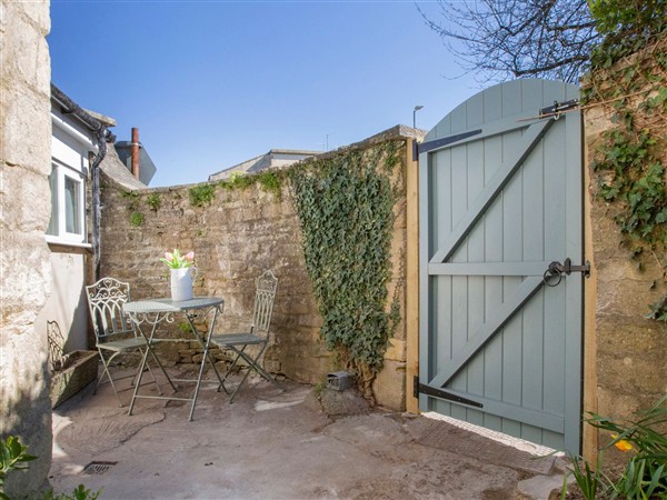 Apartment 1, 86 Dyer Street - Gloucestershire