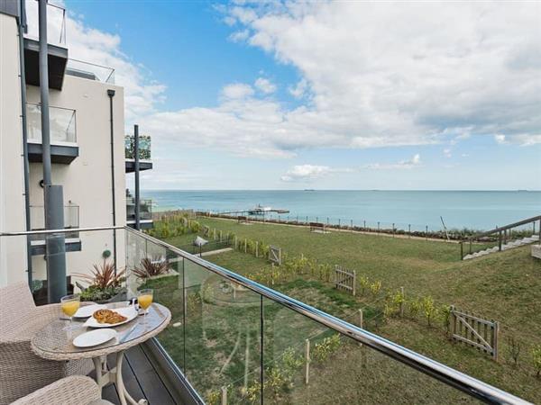 Apartment 10, Royal Cliff in Isle of Wight