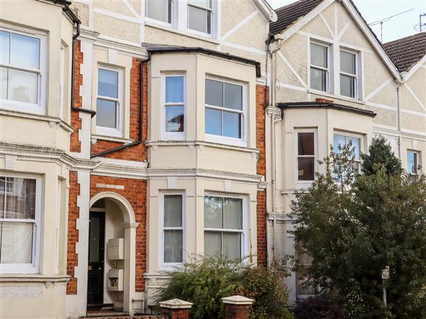 Flat 3, 34 Grove Hill Road - Kent