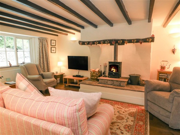 Ingleton 2-Bed Cottage, Sleeps 4, Pet Ok & Parking in North Yorkshire