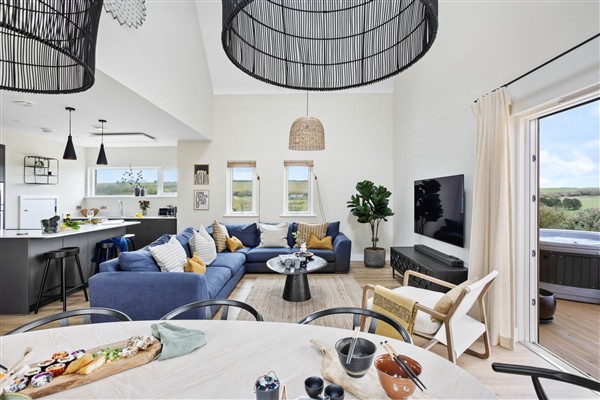 No.3 The Vista, Willingcott, Woolacombe, Devon with hot tub
