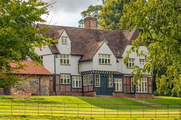The Farmhouse, Nether Hall Estate - Suffolk