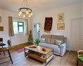 Tring Grange Cottage, Sleeps 2 with Onsite Parking - Hertfordshire