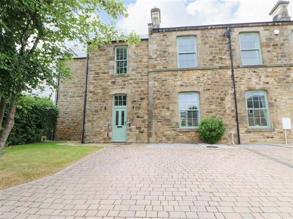 1 Claire House Way in Barnard Castle, Durham