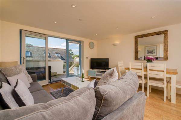 1 Crabshell Heights in Kingsbridge, Devon