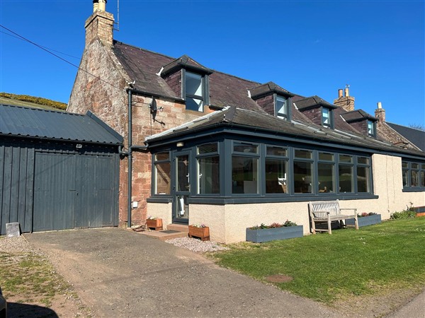 1 Deuchrie Cottages in East Lothian