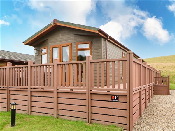 10 Poppy Lodge, 