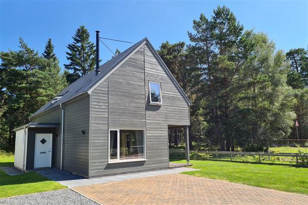 10 Ski Road Cottages in Inverness-Shire