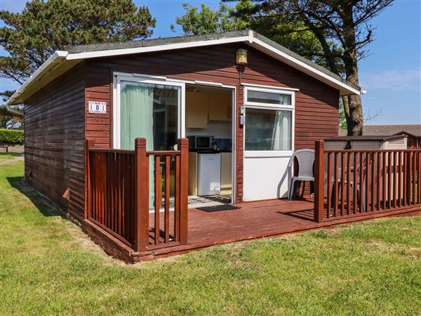 101 Atlantic Bays Holiday Park in Padstow, Cornwall