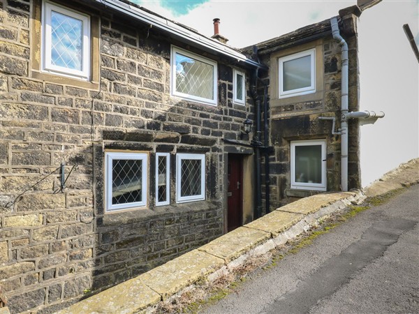 11 Hollin Well Cottage, 