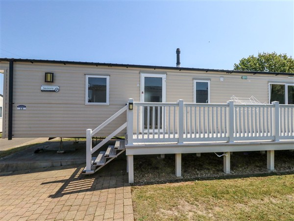 13 Sunset Terrace Rockley Park in Dorset