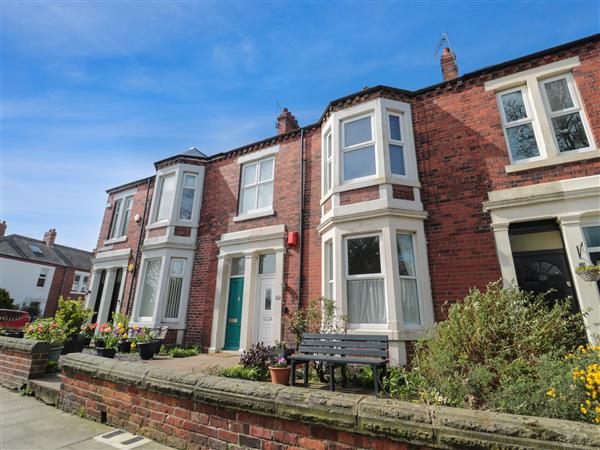 14 Birtley Avenue in Tynemouth, Tyne and Wear