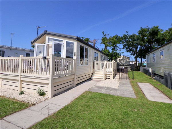 152 Central Park in Denbighshire