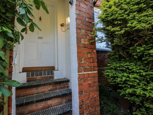 157 Watling Street South, 