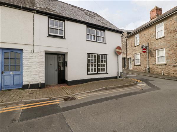 19 Lion Street - Powys