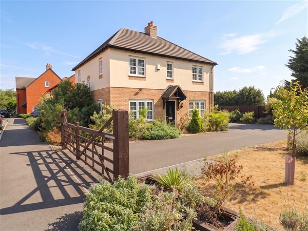 2 Clarke Close, 