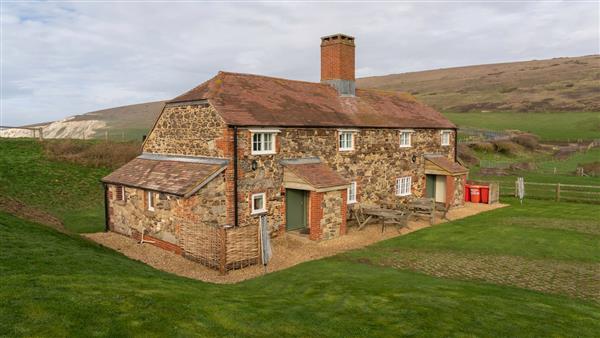 2 Compton Farm Cottages in Isle of Wight