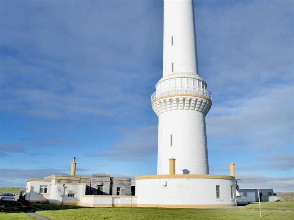 2 Girdleness Lighthouse in Aberdeenshire
