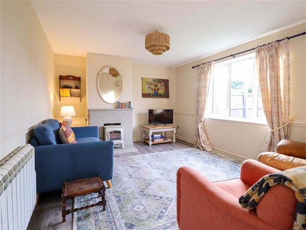 2 Horseshoe Road in Shropshire