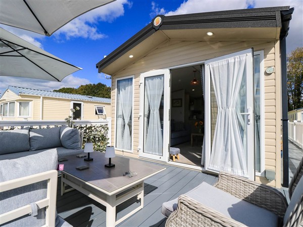 216 Solent Breezes, 