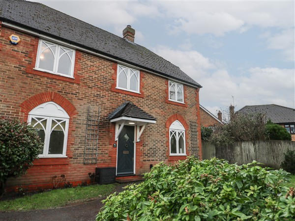 25 Saturn Croft in Winkfield Row near Bracknell, Berkshire