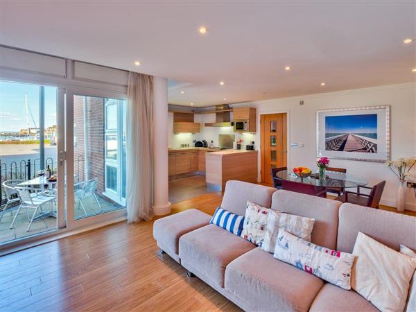 28 Marinus Apartments in Cowes, Isle of Wight