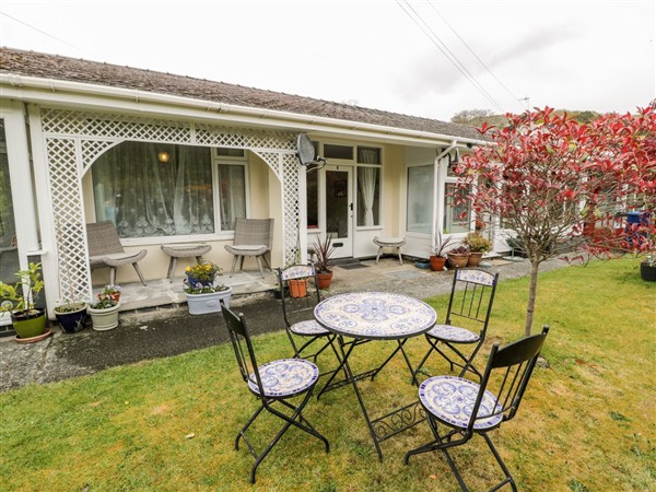3 Riverside Bungalows in Gwynedd