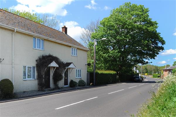 3 Riverside Cottages in Charmouth, Dorset