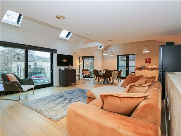 3 The Stoneyard - Avon