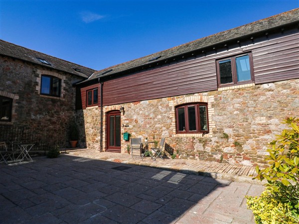 3 Town Farm Court, 