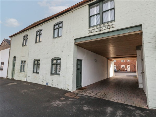 3 West Quay Mews in Dorset