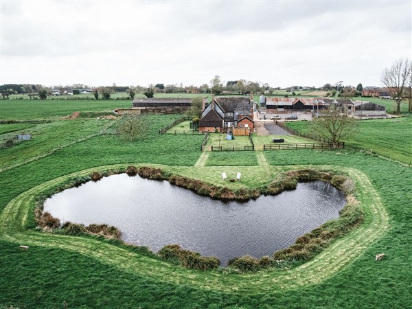 3 Woods Farm House - Wiltshire