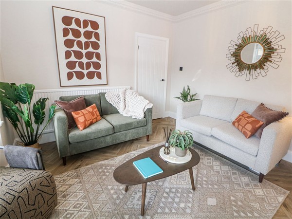 37 Berry Hill Lane, 