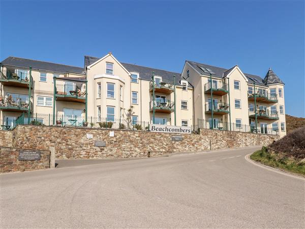 4 Beachcombers Apartments in Beachcombers Apartments at Watergate Bay, Cornwall