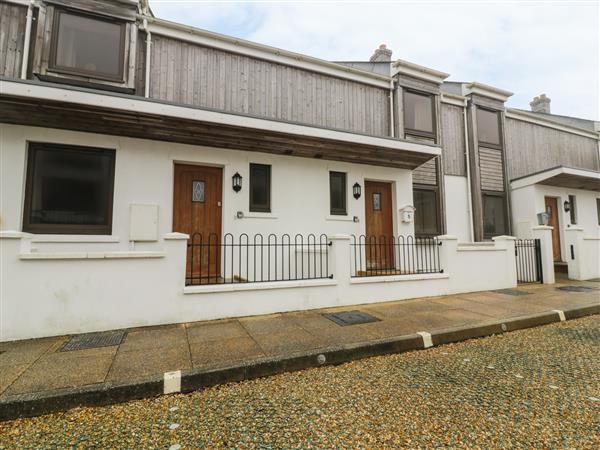 4 Bredon Court in Newquay, Cornwall