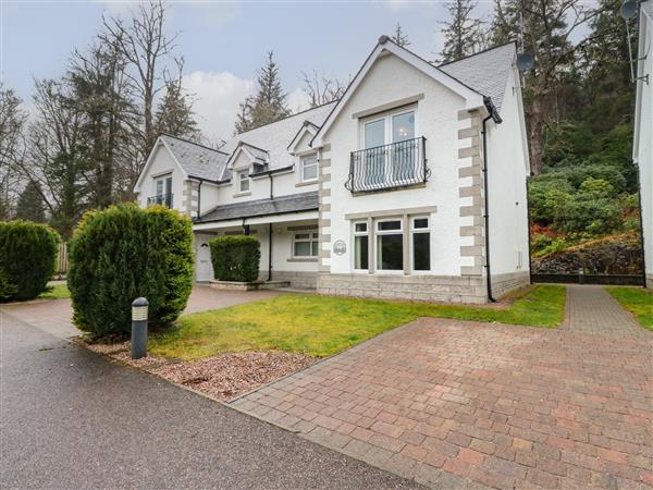 4 River Court in Invergarry, Inverness-Shire