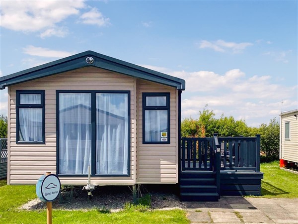 40 Beech Grove, Pickering